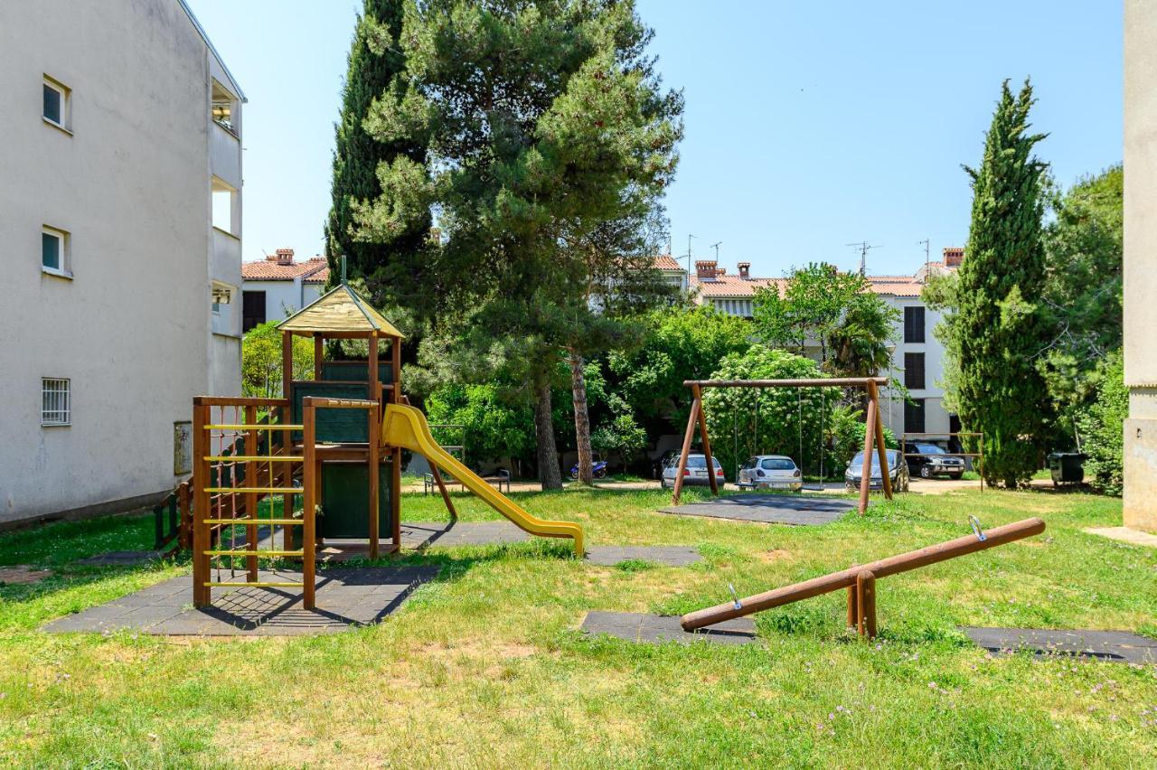 Ferienwohnung Apartman Beti Poreč Exterior foto