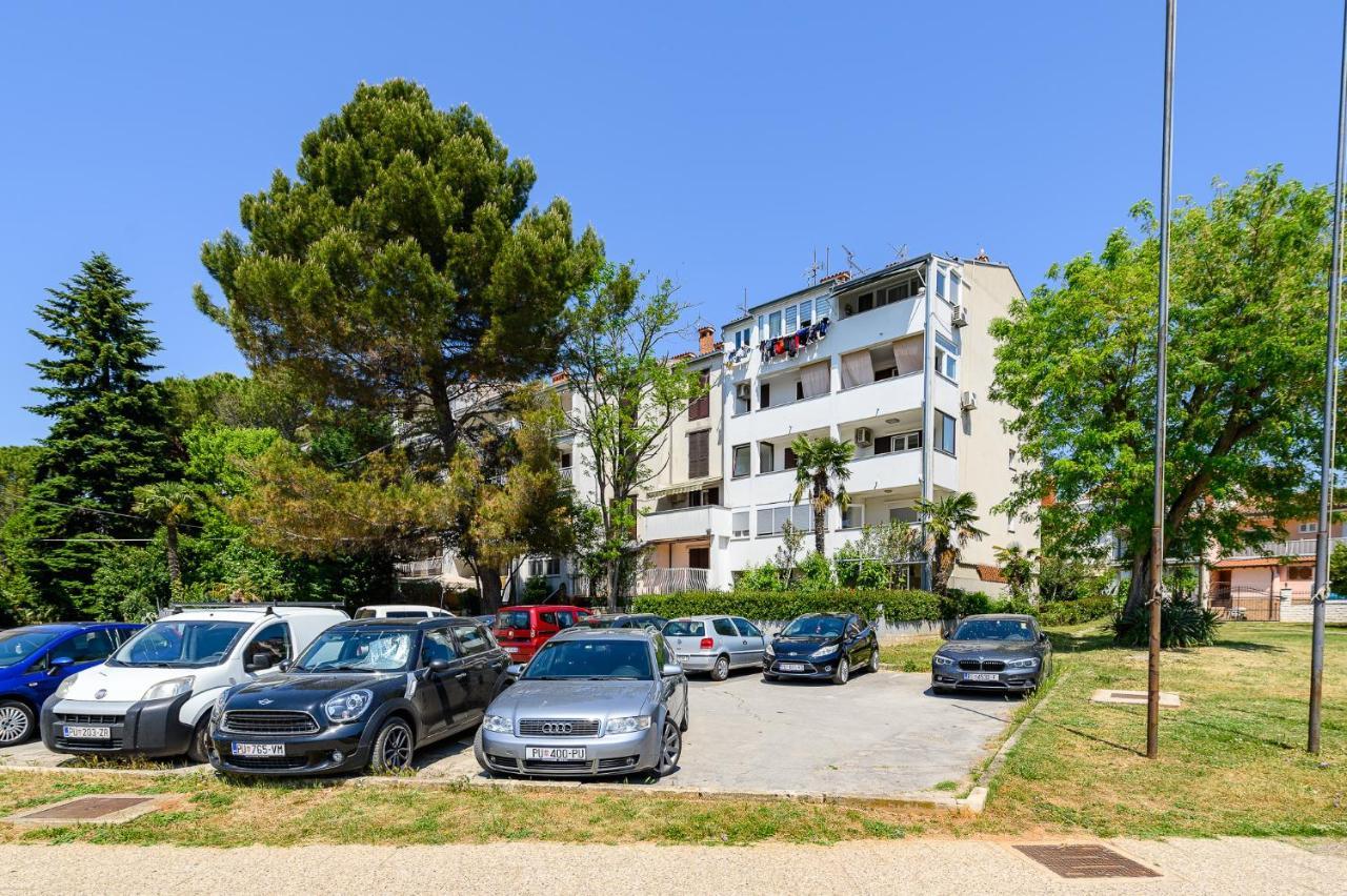Ferienwohnung Apartman Beti Poreč Exterior foto